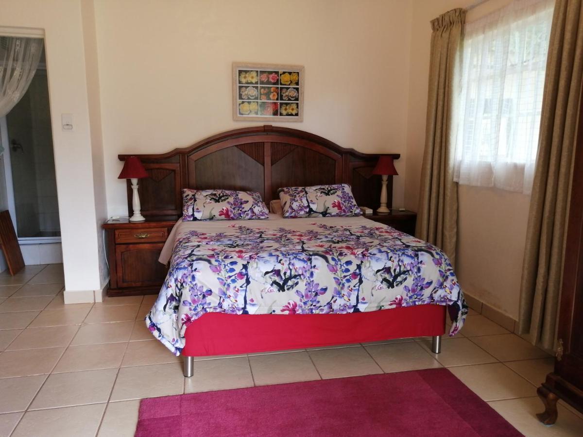 לינה וארוחת בוקר Champagne Valley Bell Park Self Catering מראה חיצוני תמונה