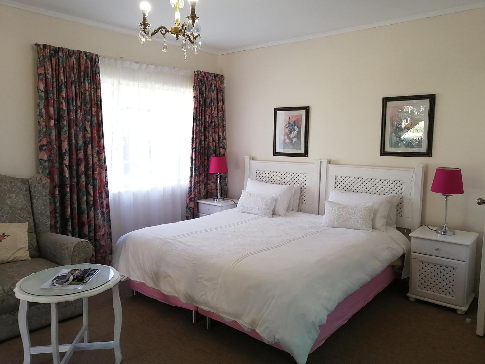 לינה וארוחת בוקר Champagne Valley Bell Park Self Catering מראה חיצוני תמונה