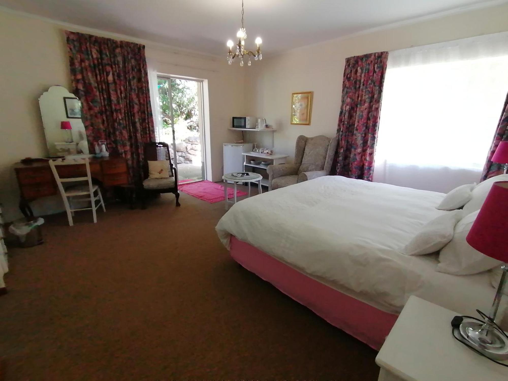 לינה וארוחת בוקר Champagne Valley Bell Park Self Catering מראה חיצוני תמונה