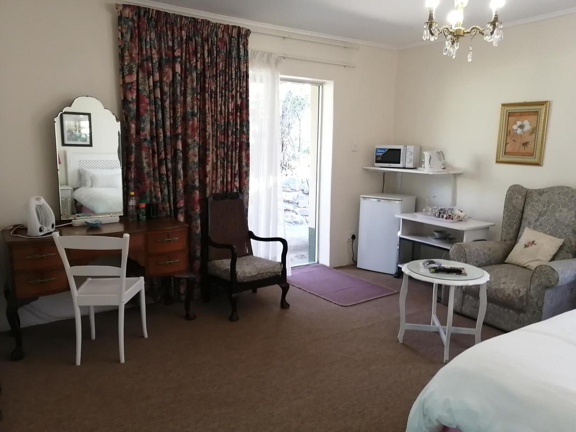 לינה וארוחת בוקר Champagne Valley Bell Park Self Catering מראה חיצוני תמונה