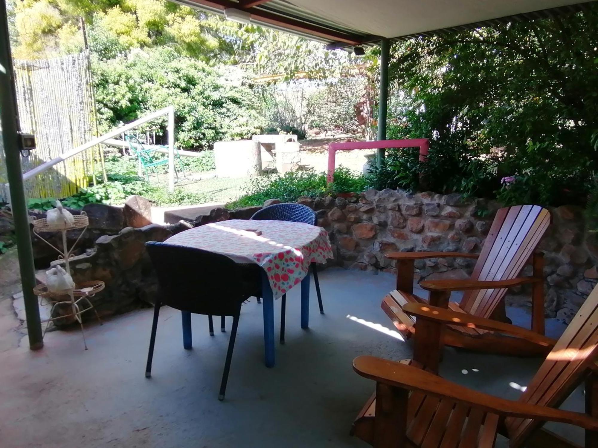 לינה וארוחת בוקר Champagne Valley Bell Park Self Catering מראה חיצוני תמונה